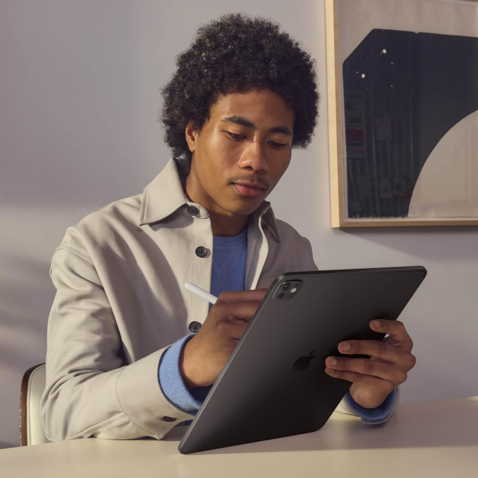 Apple iPad Pro M4 (13-inch) | ISU Book Store